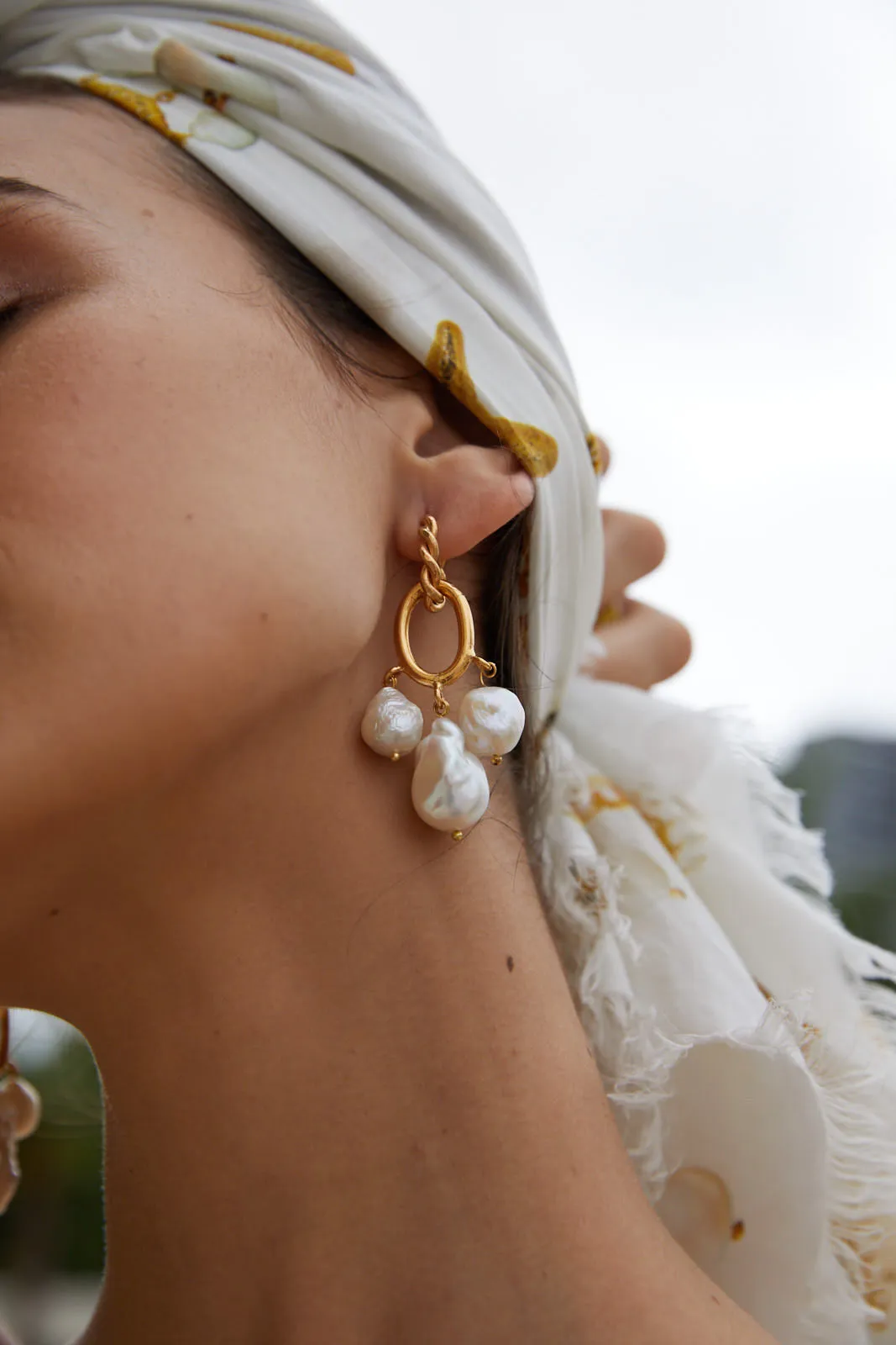 Ivy Earrings Gold & Pearl