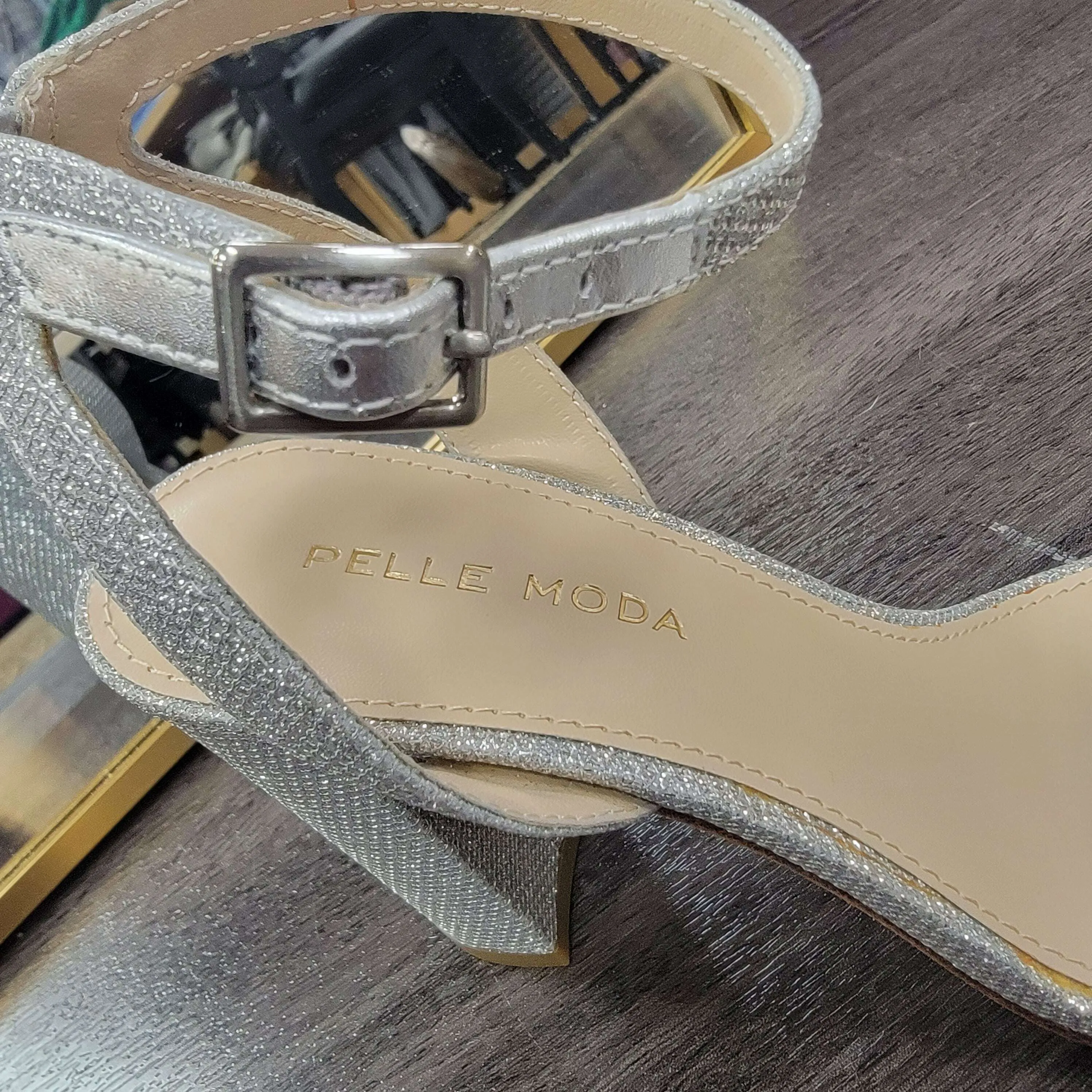 PELLE MODA - BRYNN - Silver Metallic